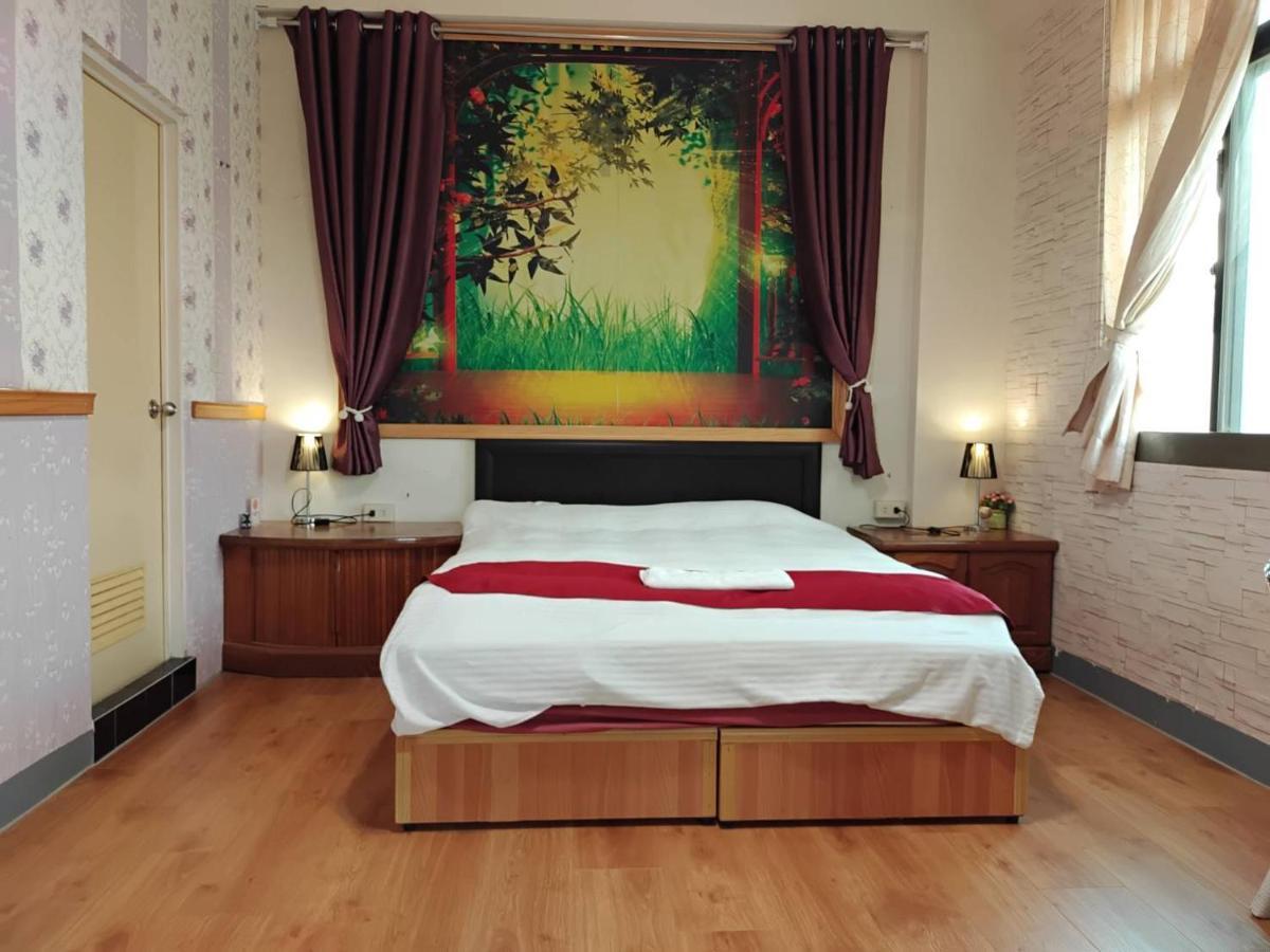 Tainan Suite II Bagian luar foto