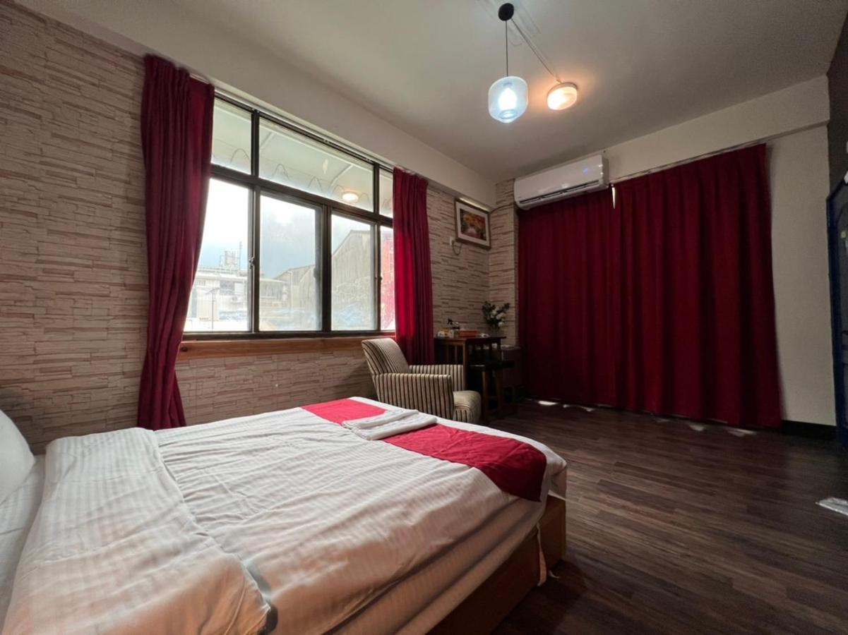 Tainan Suite II Bagian luar foto